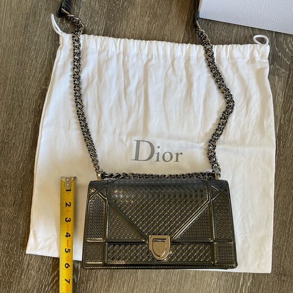 Dior Metallic Patent Micro-Cannage Diorama Bag Onyx Black - Picture 5 of 14